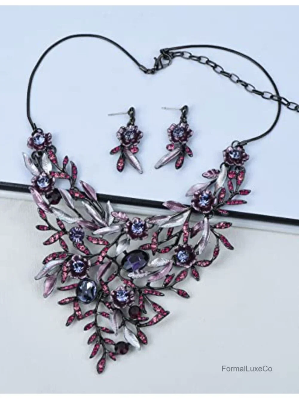 Women's Vintage Crystal Flower Statement Bib Necklace & Earrings Set Jewelry,